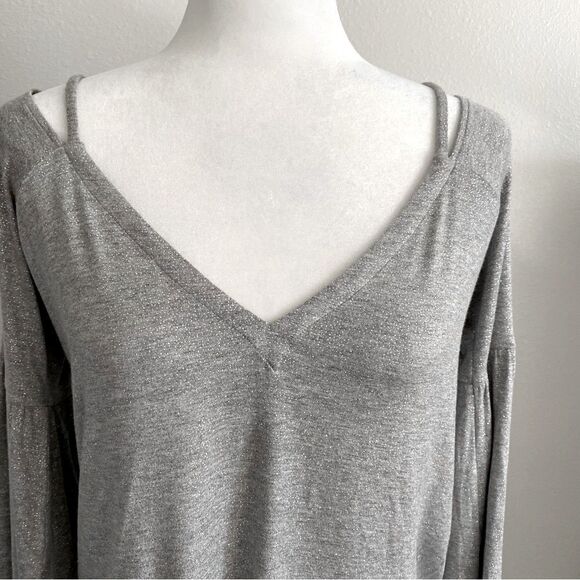Chaser Cold Shoulder Gray Silver Glitter Bell Flounce Sleeves M NWT - Picture 7 of 15
